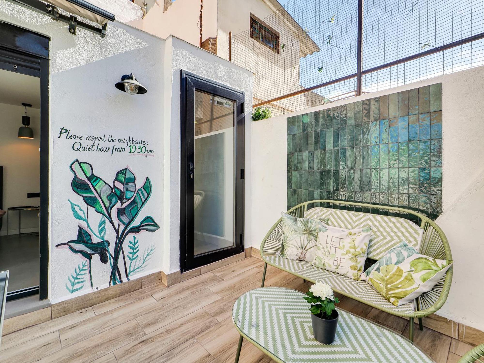 Casa Maria Townhouse- Terrace-4 Bedrooms L'Hospitalet de Llobregat Exterior photo