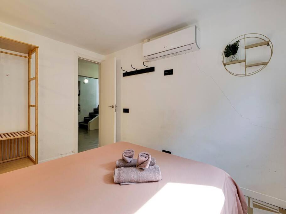 Casa Maria Townhouse- Terrace-4 Bedrooms L'Hospitalet de Llobregat Exterior photo